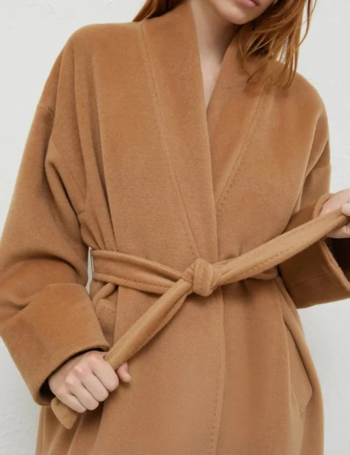 Cappotto Marella in pura lana con cintura