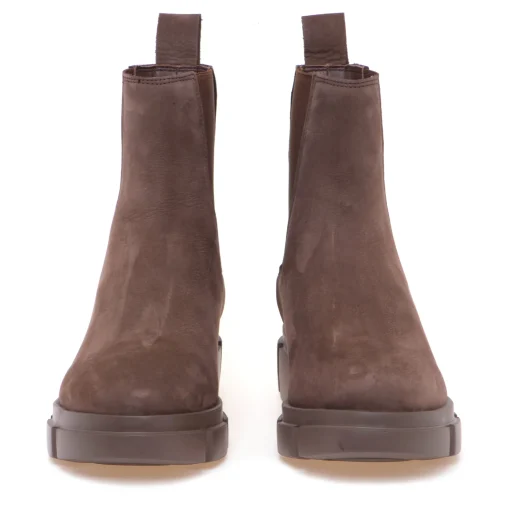 Chelsea boot Copenhagen in nabuck con suola in gomma