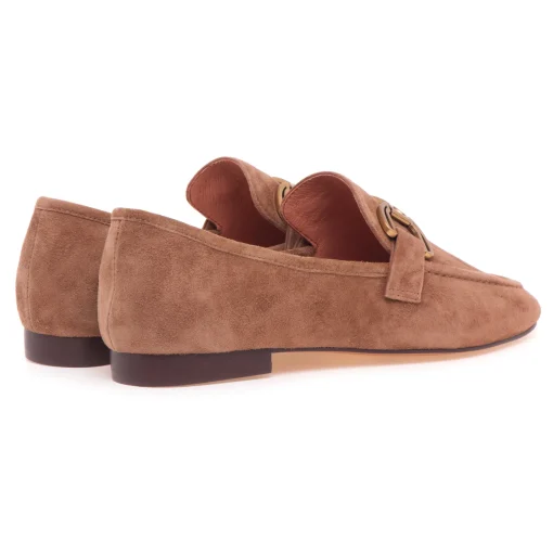 Mocassino Bibi Lou in camoscio con morsetto in metallo