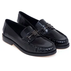 Mocassino Bibi Lou in pelle spazzolata con morsetto in metallo