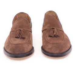 Mocassino Doucal's in camoscio con nappine