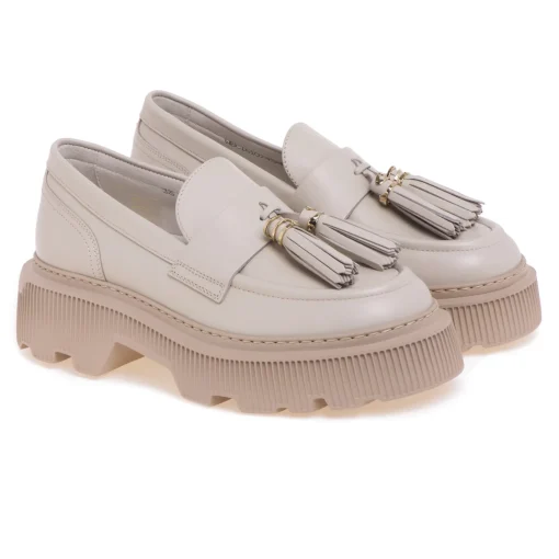 Mocassino Santoni in pelle con nappine