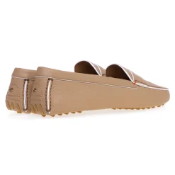 Mocassino Santoni in pelle martellata con gommini