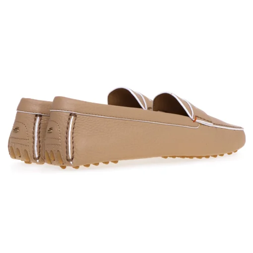 Mocassino Santoni in pelle martellata con gommini