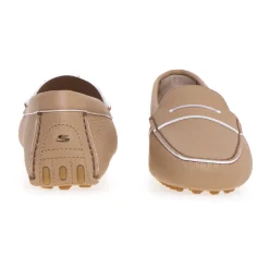 Mocassino Santoni in pelle martellata con gommini
