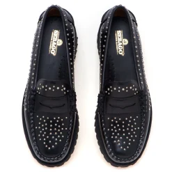 Mocassino Sebago Dan Studs in pelle spazzolata con suola carrarmato e borchie