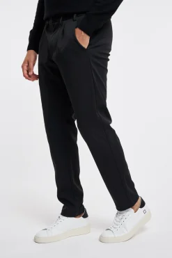 Pantalone People Of Shibuya in tessuto tecnico ultra light