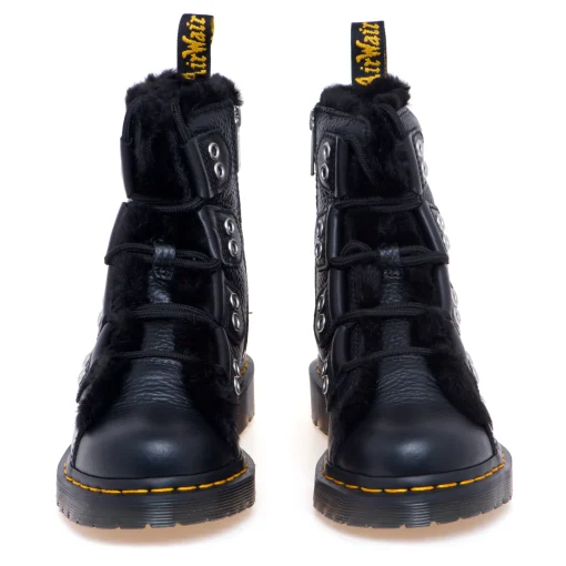 Polacco stile pedula Dr Martens in pelle martellata con ecopelliccia