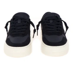 Sneaker D.A.T.E. 