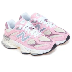 Sneaker New Balance 9060 in camoscio e tessuto