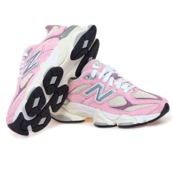Sneaker New Balance 9060 in camoscio e tessuto