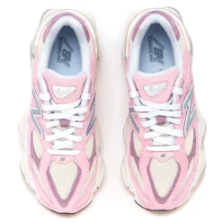 Sneaker New Balance 9060 in camoscio e tessuto