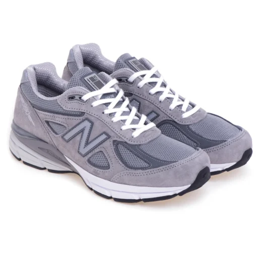 Sneaker New Balance 990 v4 in camoscio e tessuto