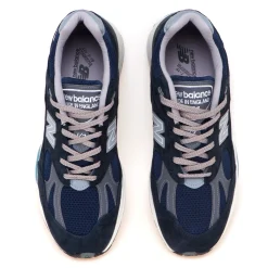 Sneaker New Balance 991 v2 in camoscio e mesh