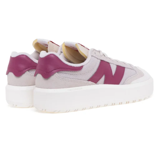 Sneaker New Balance CT302 in camoscio e tessuto