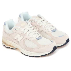 Sneaker New Balance 2002R in camoscio e tessuto