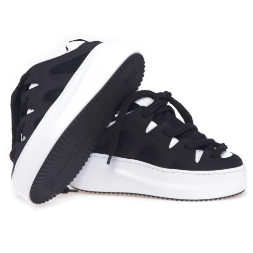Sneaker Vic Matiè in nabuck e tessuto con maxi laccio