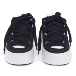 Sneaker Vic Matiè in nabuck e tessuto con maxi laccio