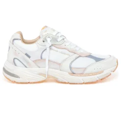 SneakerCrime London "Fugitive" in pelle vintage e tessuto
