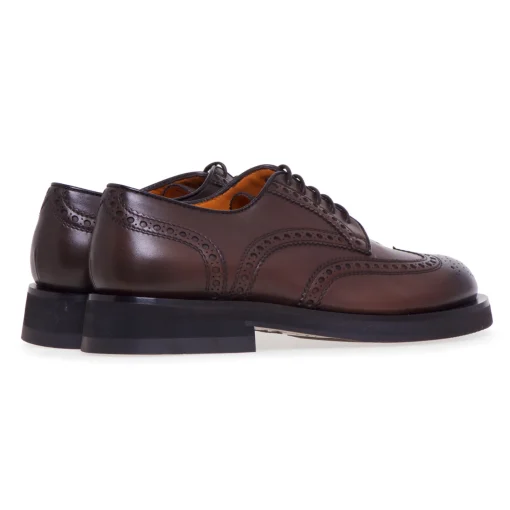 Stringata stile inglese Santoni in pelle anticata