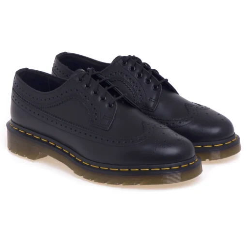 Stringata stle inglese Dr Martens 3989 in pelle